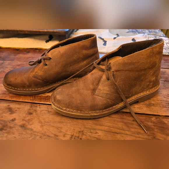 Clarks Desert Boot in Beeswax, size 10 Men\'s main image 4